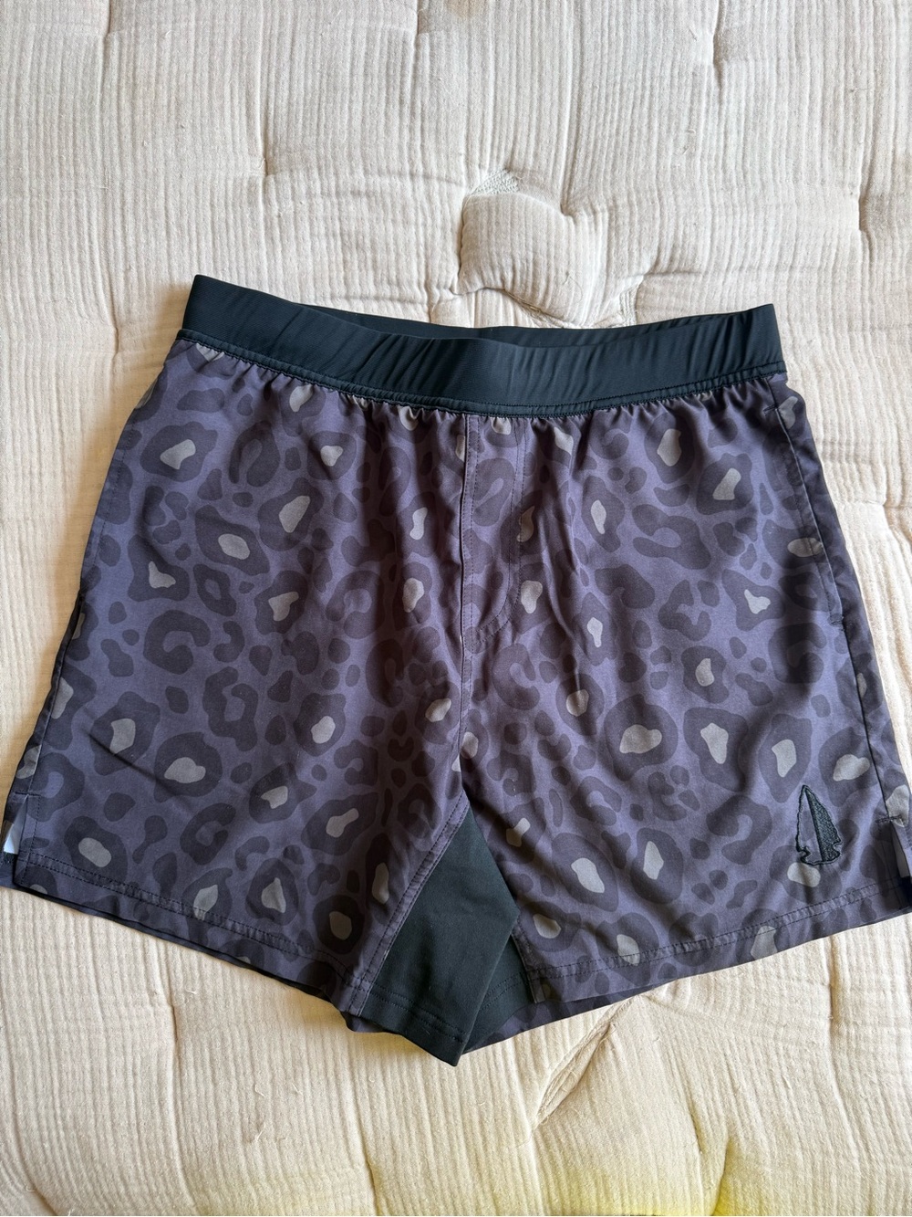 TacHuntFish Men’s Athletic Shorts in Black Leopard Print